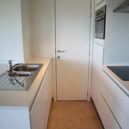 Apartment In With Pool Access Nieuwpoort