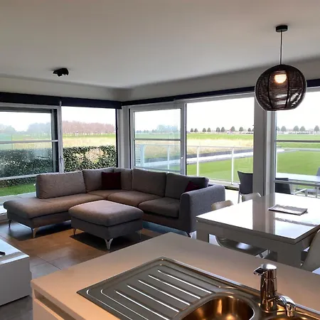 In With Pool Access *