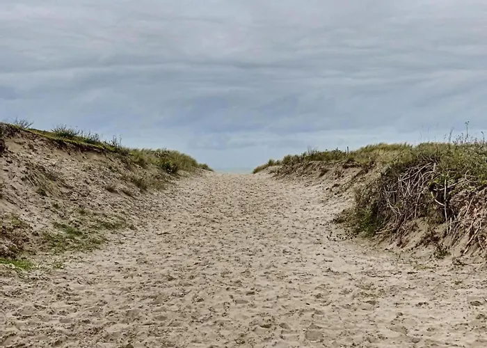 Apartment In With Pool Access Nieuwpoort